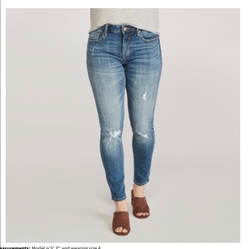 Jagger Distressed Skinny - Mid-rise with stretch